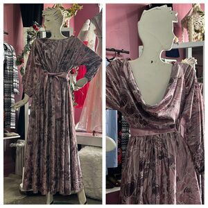 Vintage 70s Victor Costa Maxi Dress Purple Hostess Veggie Print Boho Draping M/L